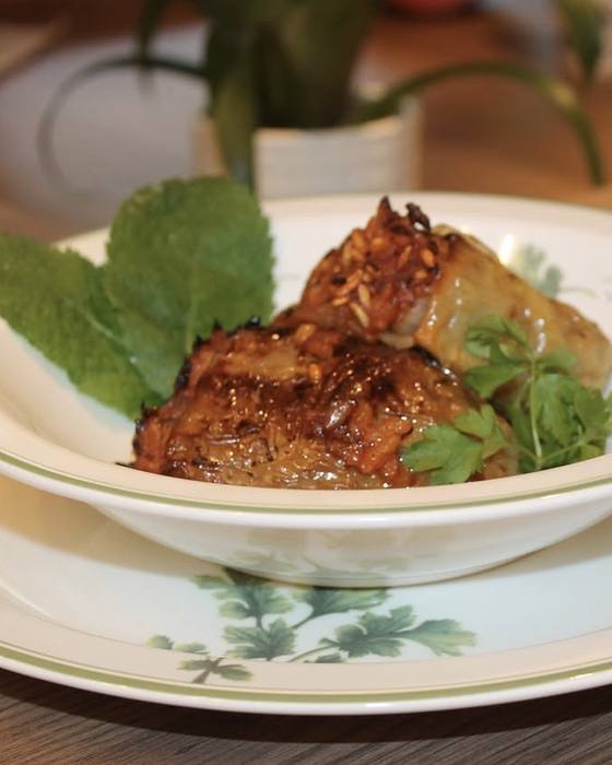 Lakra të mbushura, të gatuara ngadalë — slow-cooked stuffed cabbage rolls